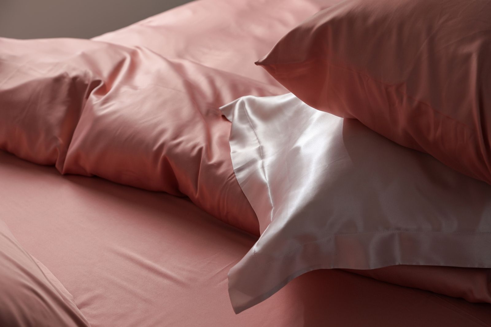 silk pillowcases